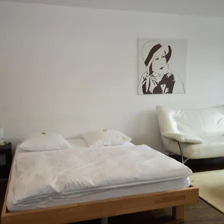 Apartment Pabs Residences - Florastrasse 28